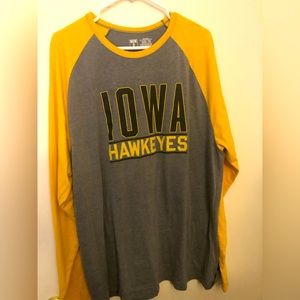 Iowa Hawkeyes raglan top